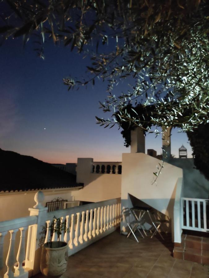 מלון Periana One Life Malaga Retreat מראה חיצוני תמונה